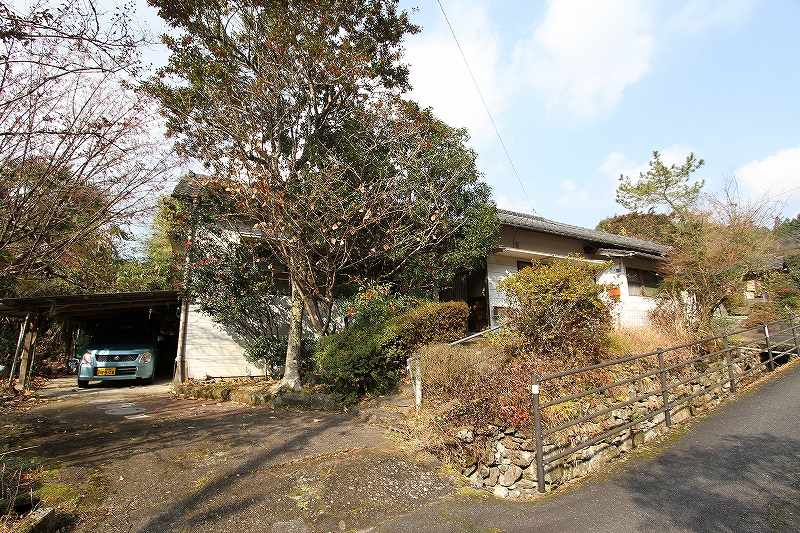 玖珠町　三島公園近く古家