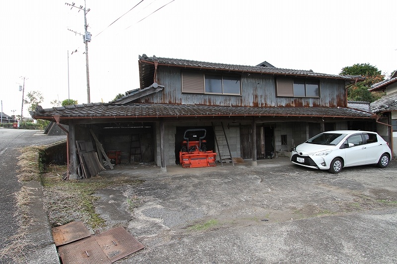 手軽な菜園スペース付中古住宅