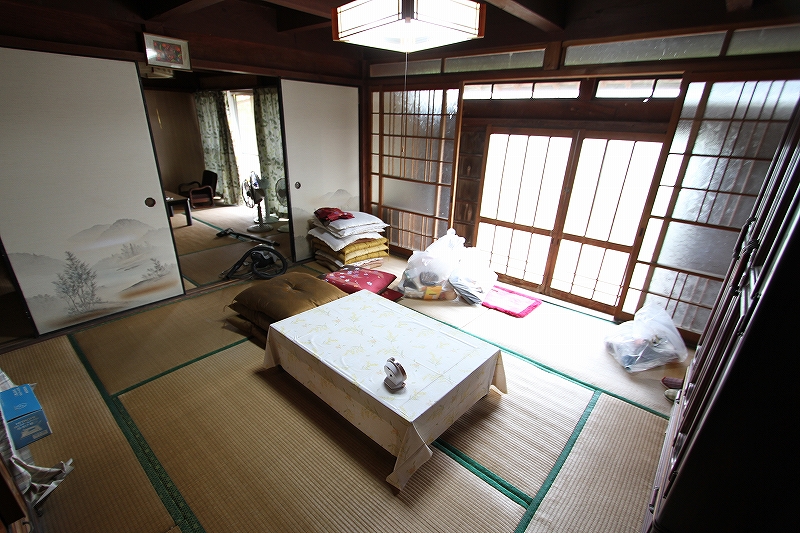 手軽な菜園スペース付中古住宅