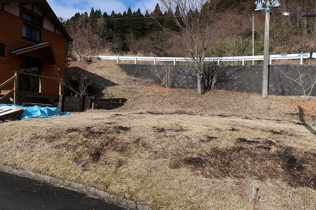 タイニーハウス楽しめる 温泉権付 センスの良いお洒落な別荘ゆー湯の里別荘地 土地 九州の田舎暮らしを応援する 大分県由布市 株 オアシス 不動産部